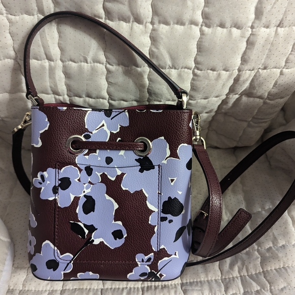 Kate Spade Bucket Purse - Picture 2 of 3